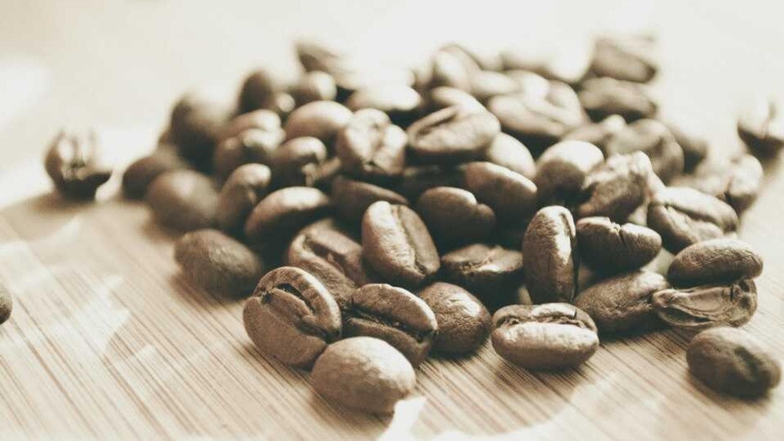 مكتب تسجيل الناخبين خلال عملية مراجعة اللوائح